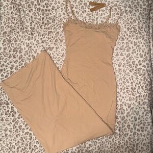 SKIMS Fits Everybody Lace Long Slip Dress- XS